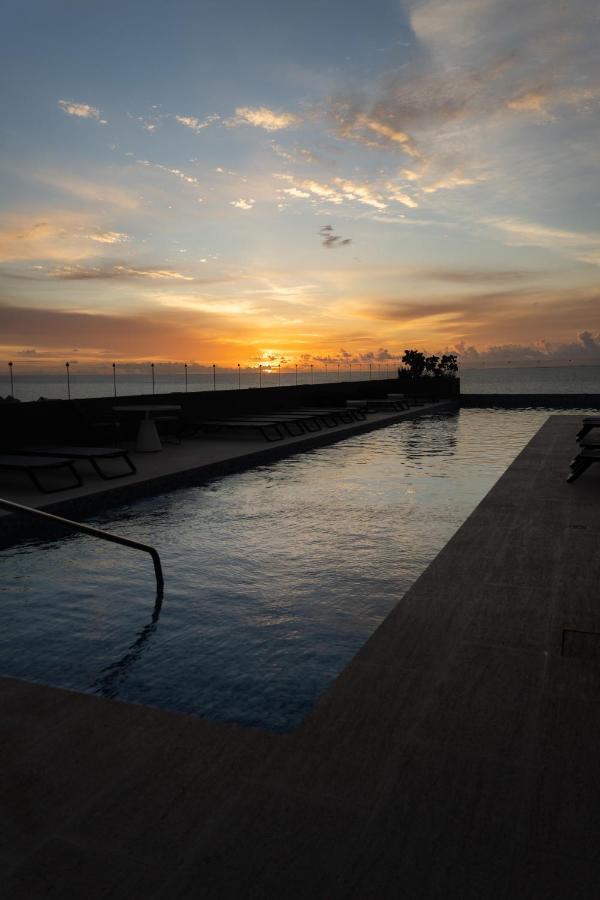 Magnificent View Of The Caribbean Sea/3pool/skybar By Yeah
